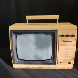 Телевизор Сапфир 23ТБ-307Д, чёрно-белого изображения, работает. СССР